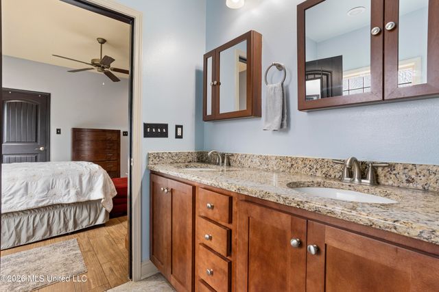 950 Old Towne Street, Gulfport, MS 39507
