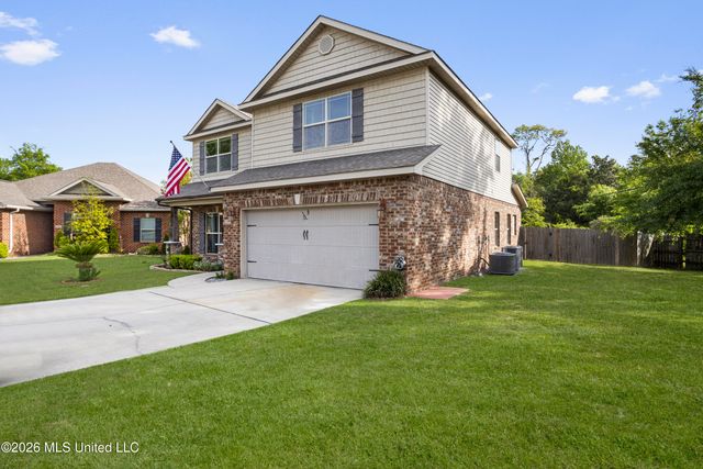 950 Old Towne Street, Gulfport, MS 39507