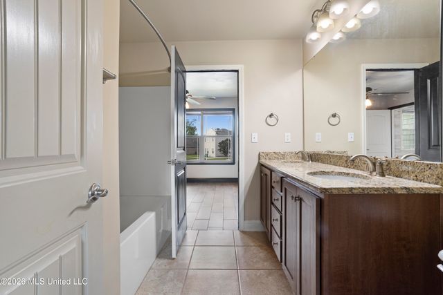 950 Old Towne Street, Gulfport, MS 39507