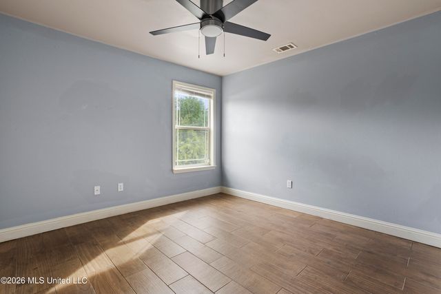 950 Old Towne Street, Gulfport, MS 39507