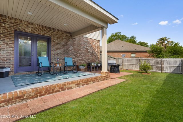 950 Old Towne Street, Gulfport, MS 39507