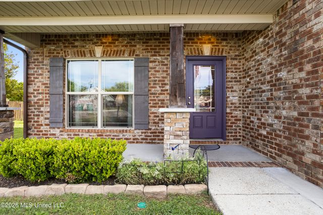 950 Old Towne Street, Gulfport, MS 39507