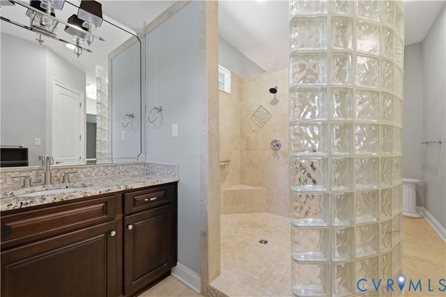2384 Bel Crest Cir, Midlothian, VA 23113