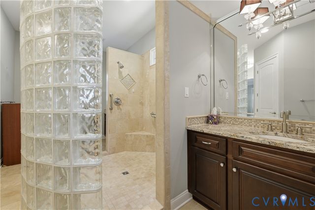 2384 Bel Crest Cir, Midlothian, VA 23113