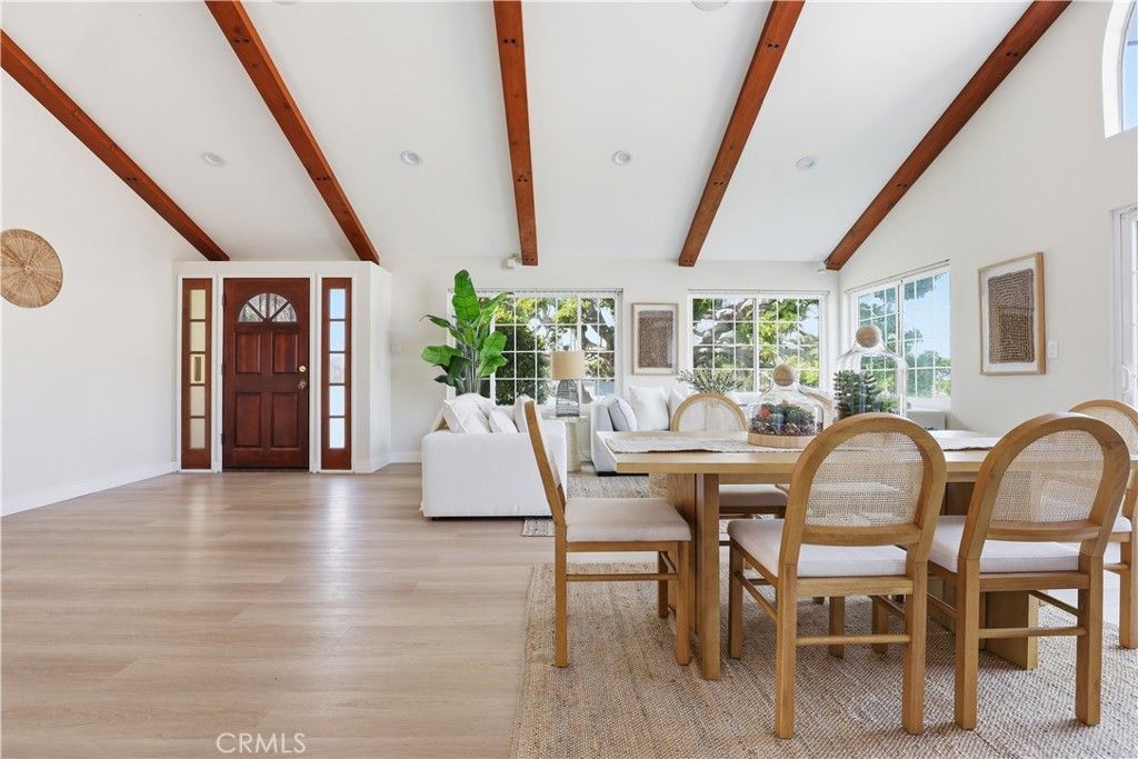 Image 11 of property listing at 6200 W 77th Street, Los Angeles, CA 90045