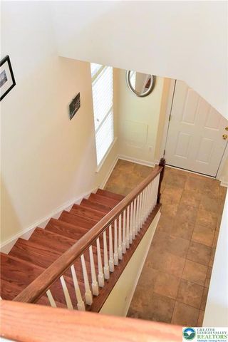 1600 Oakridge Lane, Hellertown Boro, PA 18055