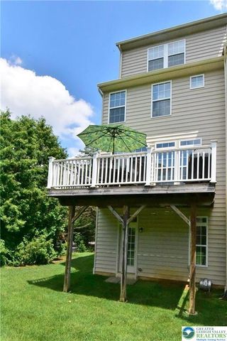 1600 Oakridge Lane, Hellertown Boro, PA 18055