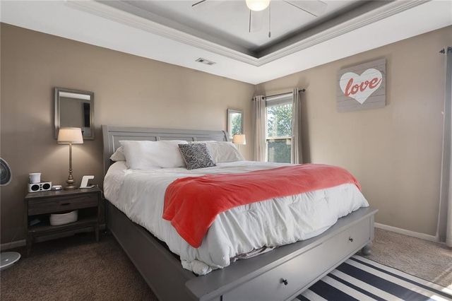 1321 N 158th Court, Basehor, KS 66007