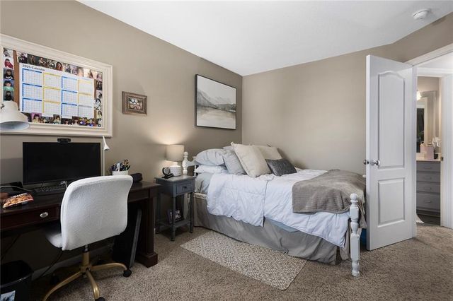 1321 N 158th Court, Basehor, KS 66007