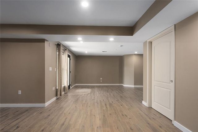 1321 N 158th Court, Basehor, KS 66007