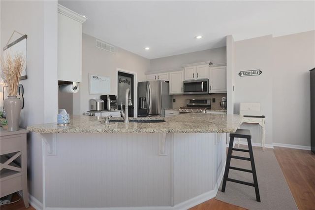 1321 N 158th Court, Basehor, KS 66007