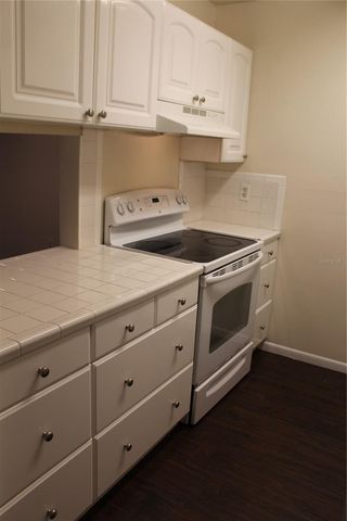 3294 S SEMORAN BOULEVARD 15, Orlando, FL 32822