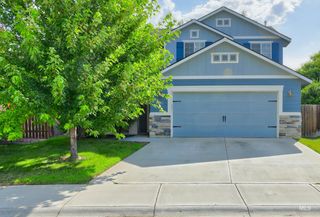 722 N Stucker Ave, Meridian, ID 83642