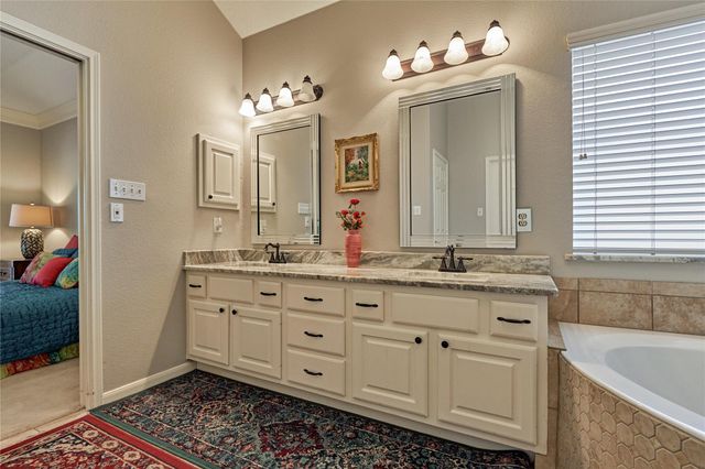 197 Monterrey Road E, Montgomery, TX 77356