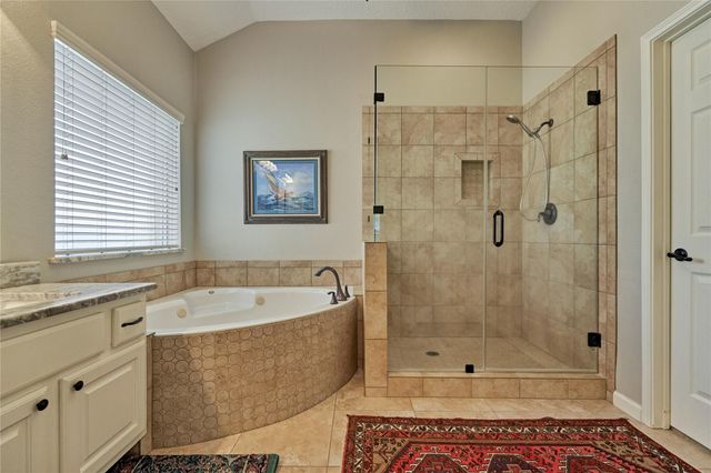 197 Monterrey Road E, Montgomery, TX 77356
