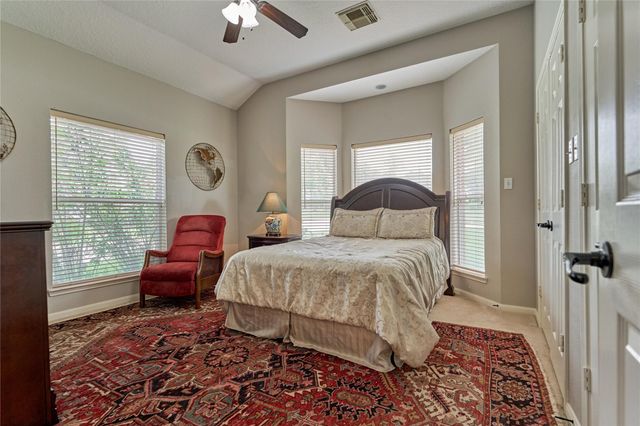 197 Monterrey Road E, Montgomery, TX 77356