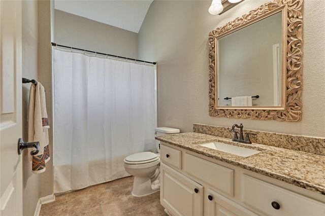 197 Monterrey Road E, Montgomery, TX 77356