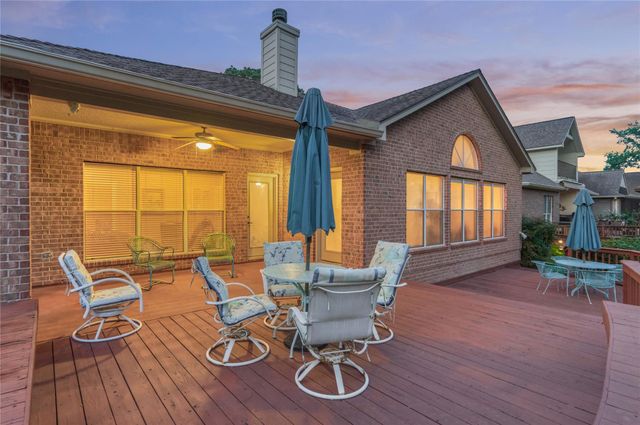 197 Monterrey Road E, Montgomery, TX 77356