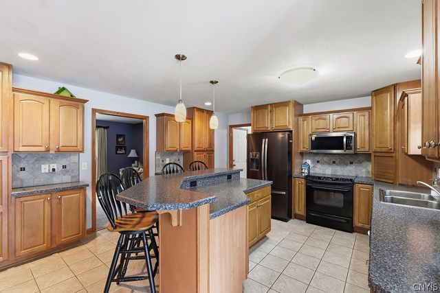 6418 Killoe Road, Lysander, NY 13027