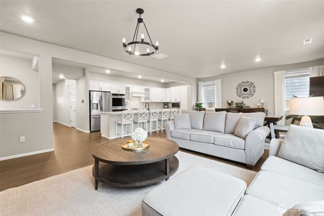 30098 220th Avenue SE, Covington, WA 98042