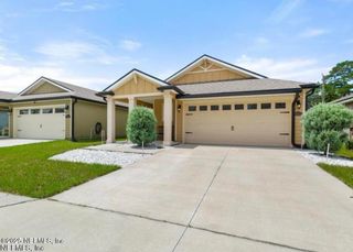 86857 IRON RAIL Court, Yulee, FL 32097