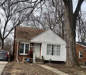 9363 PATTON Street, Detroit, MI 48228