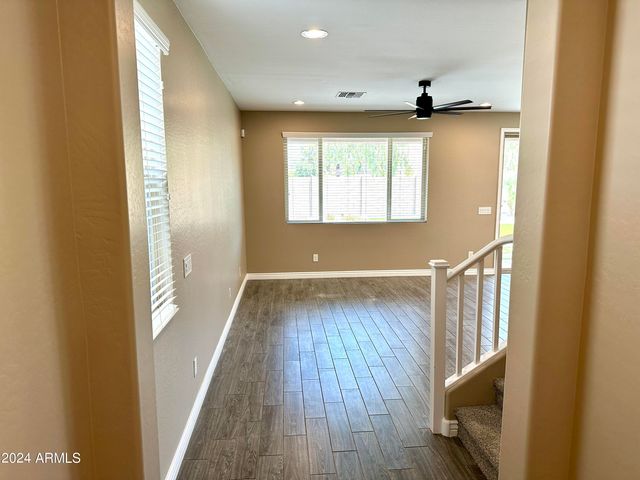 2930 E Sunland Avenue, Phoenix, AZ 85040