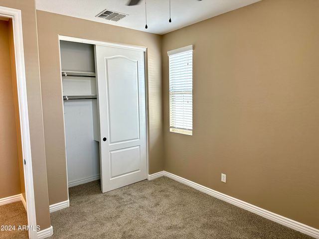 2930 E Sunland Avenue, Phoenix, AZ 85040