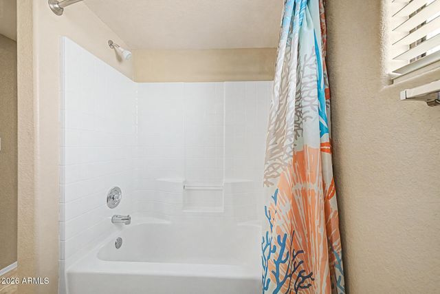 16818 E ALAMOSA Avenue A, Fountain Hills, AZ 85268