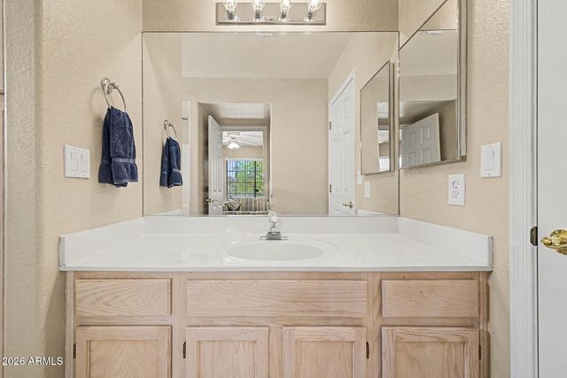 16818 E ALAMOSA Avenue A, Fountain Hills, AZ 85268
