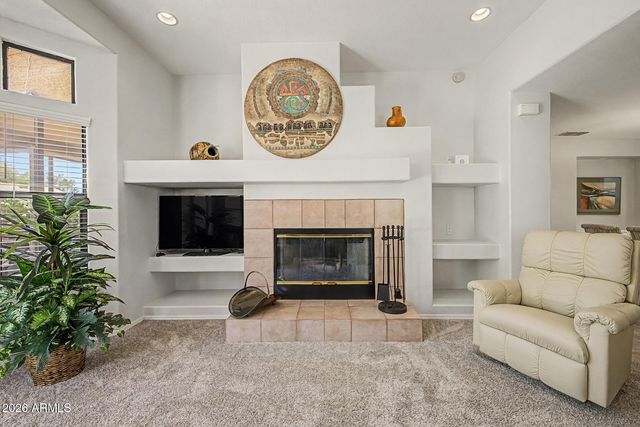 16818 E ALAMOSA Avenue A, Fountain Hills, AZ 85268