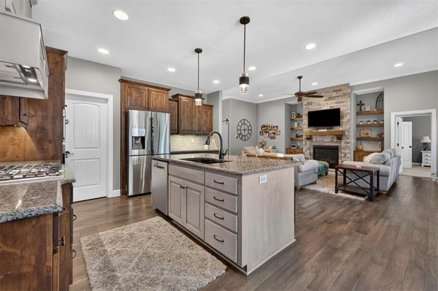 4705 NE Gateway Drive, Lee's Summit, MO 64064