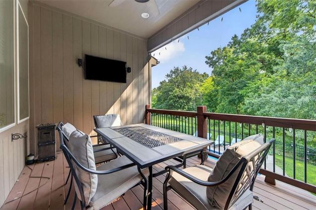 4705 NE Gateway Drive, Lee's Summit, MO 64064