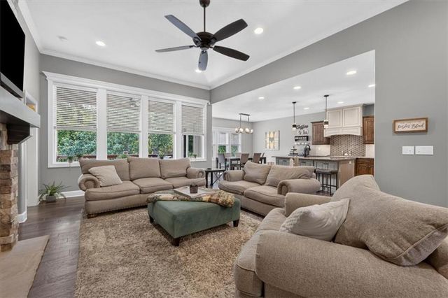 4705 NE Gateway Drive, Lee's Summit, MO 64064