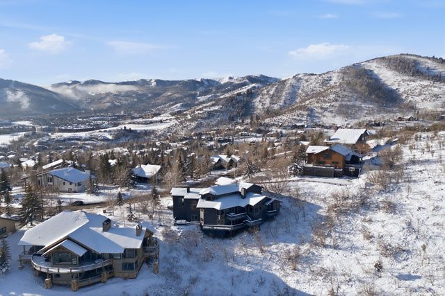 2044 MAHRE DR, Park City, UT 84098
