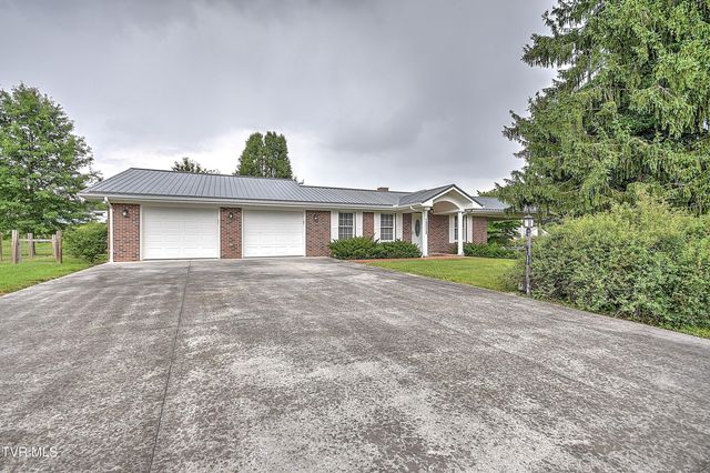 16008 Chantilly Way, Abingdon, VA 24210