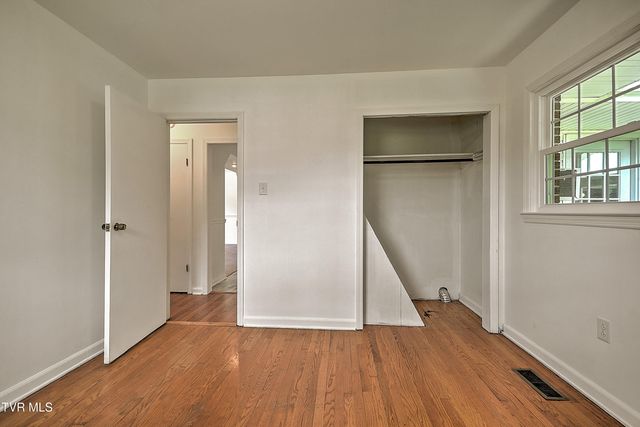 16008 Chantilly Way, Abingdon, VA 24210