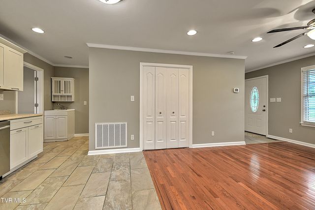 16008 Chantilly Way, Abingdon, VA 24210