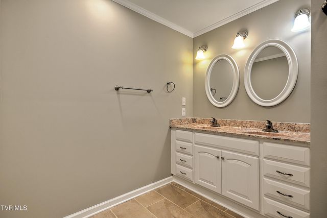16008 Chantilly Way, Abingdon, VA 24210