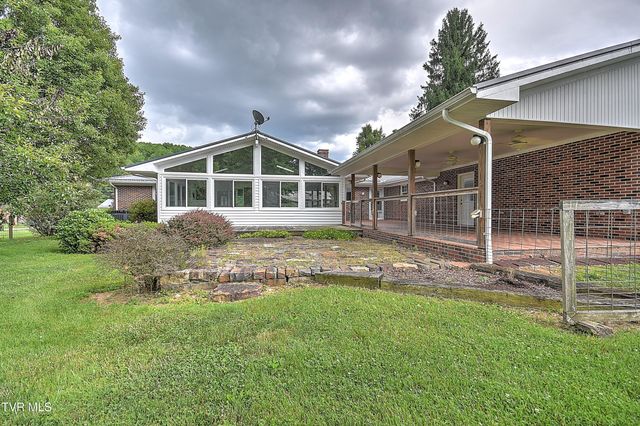 16008 Chantilly Way, Abingdon, VA 24210