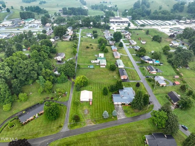 16008 Chantilly Way, Abingdon, VA 24210