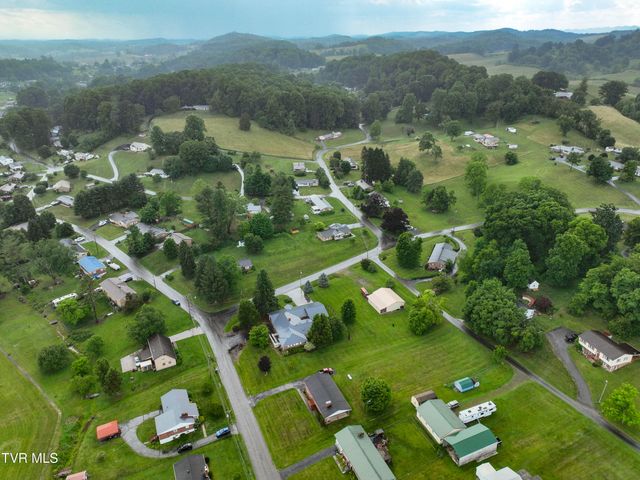 16008 Chantilly Way, Abingdon, VA 24210