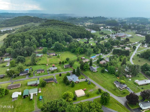 16008 Chantilly Way, Abingdon, VA 24210