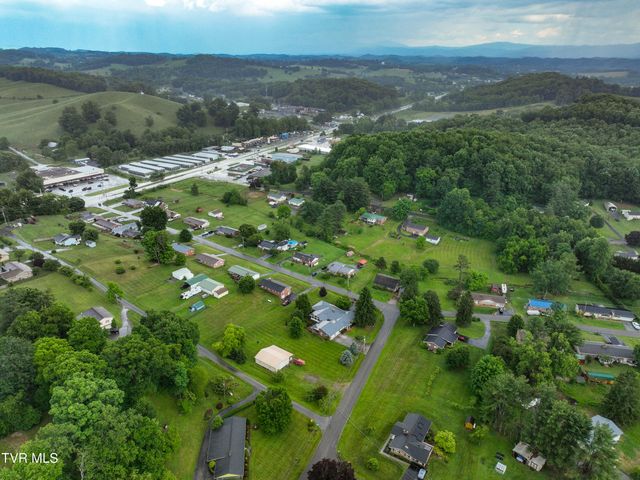 16008 Chantilly Way, Abingdon, VA 24210
