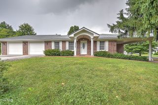 16008 Chantilly Way, Abingdon, VA 24210