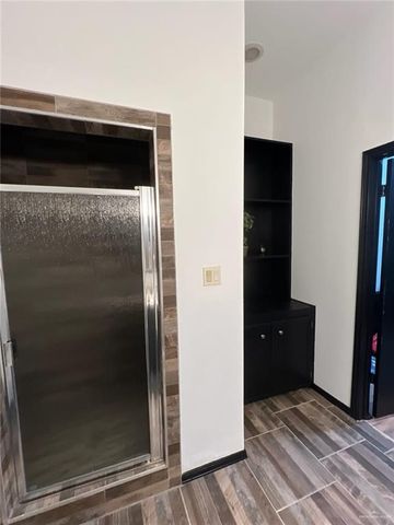 707 W Park Avenue, Pharr, TX 78577