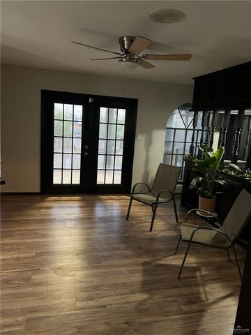 707 W Park Avenue, Pharr, TX 78577