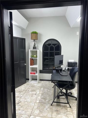 707 W Park Avenue, Pharr, TX 78577