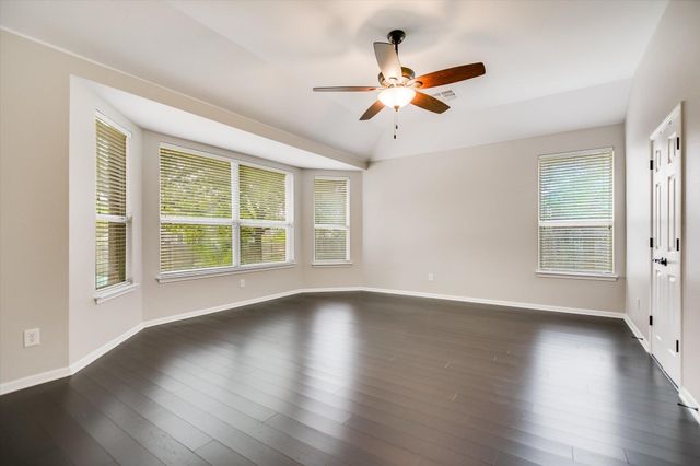 20105 Farm Pond LN, Pflugerville, TX 78660