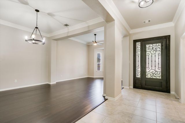 20105 Farm Pond LN, Pflugerville, TX 78660